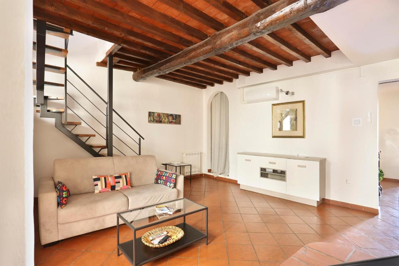 Tornabuoni Apartment In Central Florence Флоренция Экстерьер фото